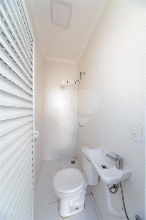 Casa à venda com 4 quartos, sendo 3 suítes,  no condomínio Parque Esplanada, Votorantim - SP