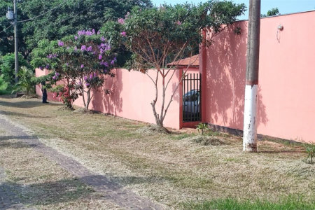 Casa à venda com 3 quartos, sendo 1 suíte, no condomínio Residencial Terras de Vera Cruz, Vera Cruz - SP