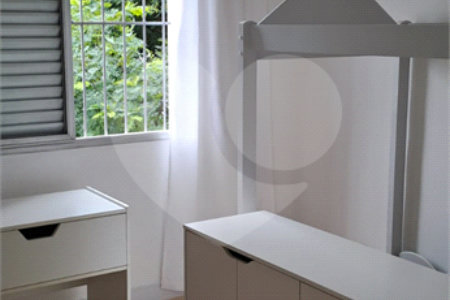 Apartamento à venda com 3 quartos, sendo 1 suíte, em Vila Paulicéia, São Paulo, SP
