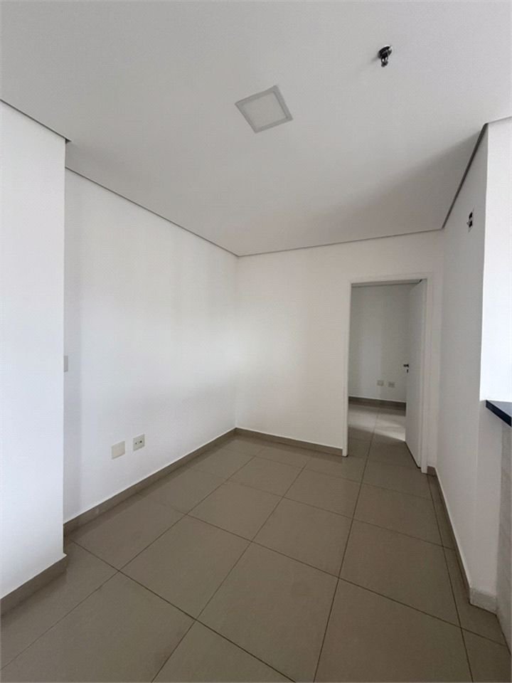 Sala Comercial para venda e locação, Boqueirão, Santos - SA0048.