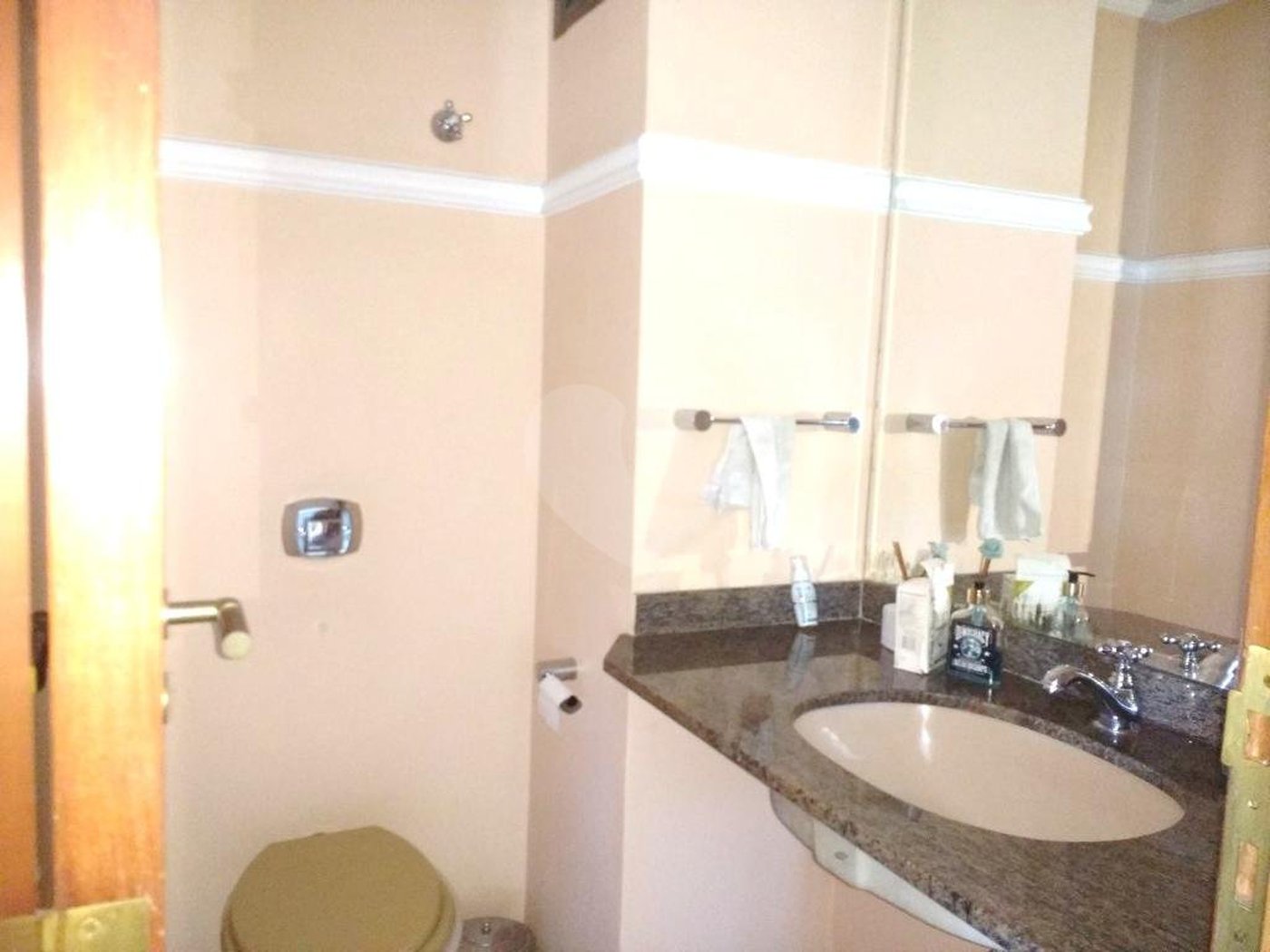 Apartamento à venda com 3 suítes em Aclimação, São Paulo, SP