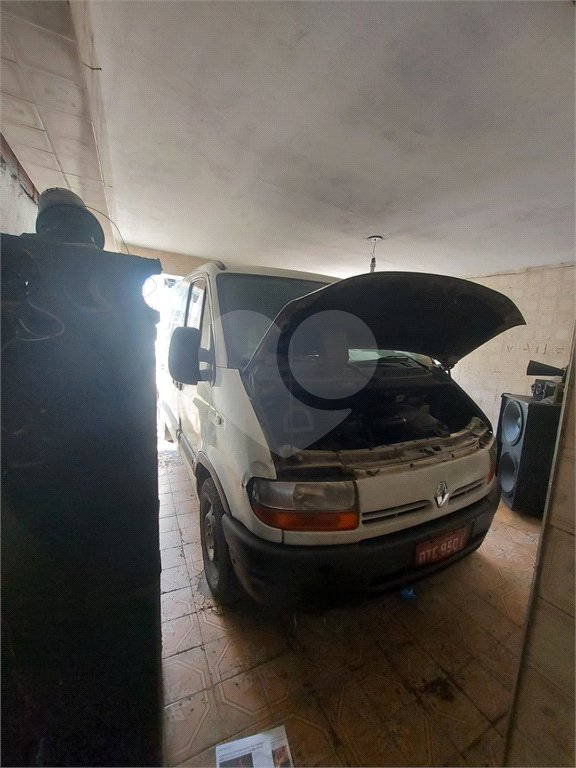 Sobrado à venda com 8 quartos no Brasilândia, São Paulo, SP