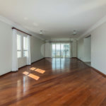 Apartamento à venda com 3 suítes em Campo Belo, São Paulo, SP