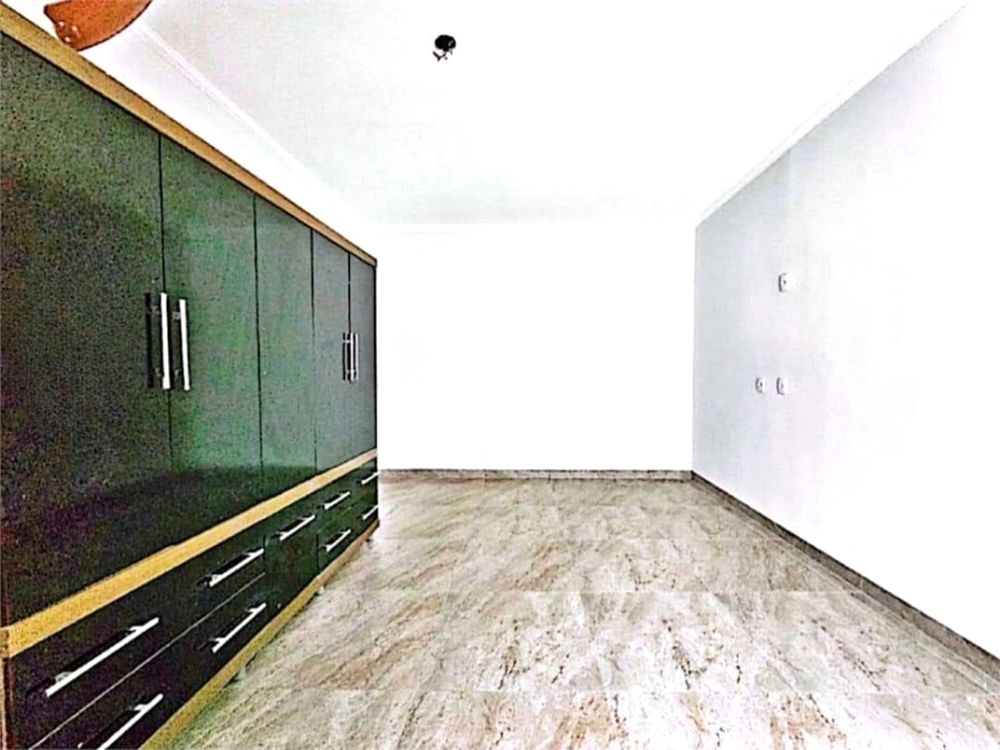 Casa à venda com 2 quartos, sendo 1 suíte,  no condomínio Only Residence, Ribeirão Preto - SP