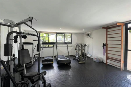 Apartamento à venda com 3 quartos, sendo 1 suíte, em Vila Madalena, São Paulo, SP