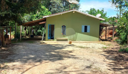 Sítio à venda com 1 quarto em Recanto Amapola, Bragança Paulista, SP