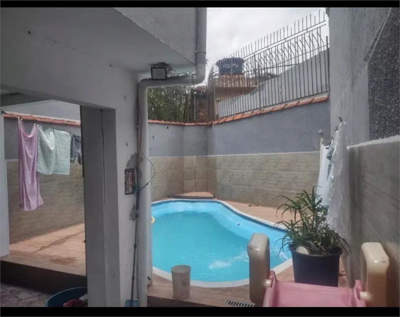 Sobrado à venda com 4 quartos, sendo 1 suíte, em Jardim Catanduva, São Paulo, SP