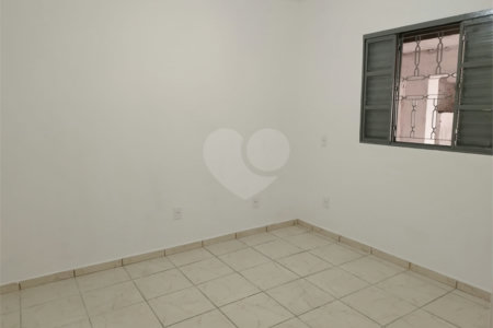 Casa à venda com 2 quartos em Vila Santa Rita, Sorocaba, SP