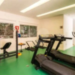 Casa à venda com 4 quartos, sendo 1 suíte, no condomínio Freguesia, Rio de Janeiro - RJ