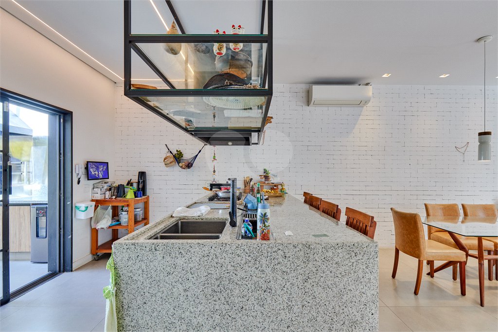 Casa Térrea à venda com 3 suítes em Alto da Boa Vista, São Paulo, SP