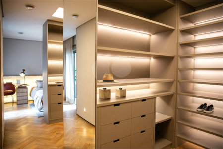 Apartamento à venda com 3 suítes em Vila Romana, São Paulo, SP