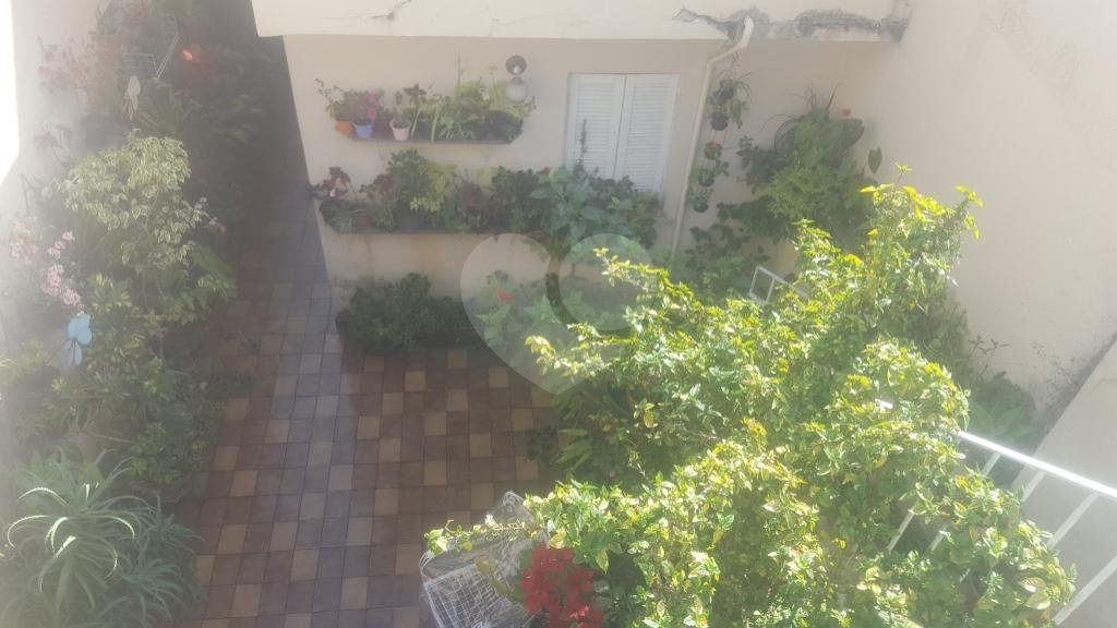 Casa à venda com 3 quartos, sendo 1 suíte, no condomínio Residencial Tremembé, São Paulo - SP