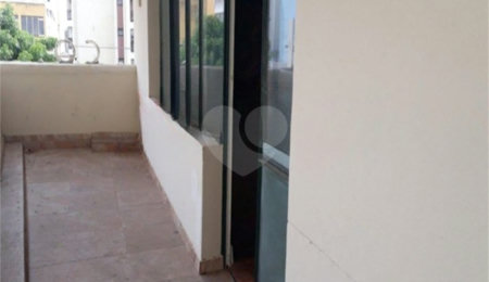 Apartamento à venda com 2 quartos, sendo 1 suíte,  em Santa Cecília, São Paulo, SP
