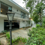 Casa Térrea à venda ou para alugar com 4 suítes em Jardim Marajoara, São Paulo, SP