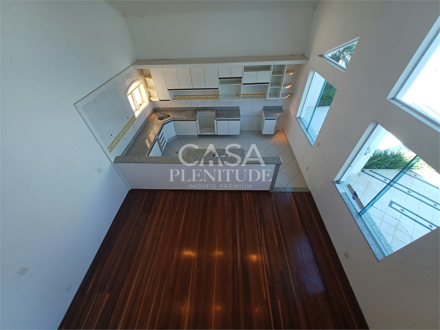 Casa em condomínio à venda com 3 quartos, sendo 2 suítes, em Granja Olga Ii, Sorocaba, SP