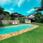 Casa à venda com 4 quartos, sendo 2 suítes, no condomínio Suíça da Cantareira, Mairiporã - SP