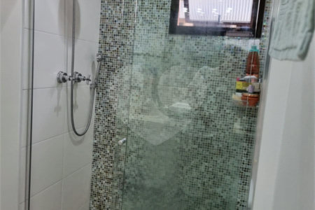 Apartamento à venda com 3 quartos, sendo 1 suíte, em Vila Olímpia, São Paulo, SP
