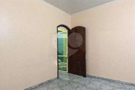 Casa à venda com 3 quartos, sendo 1 suíte, em Jardim Cumbica, Guarulhos, SP