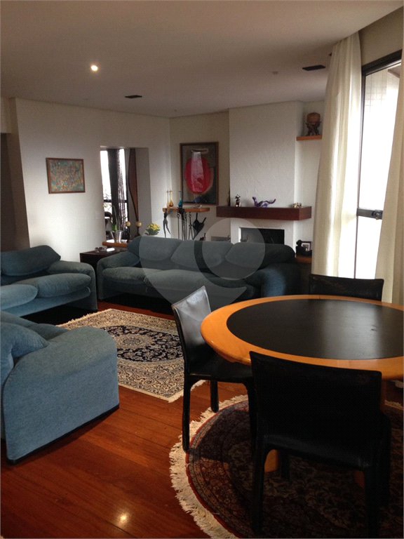 Apartamento à venda com 4 quartos, sendo 3 suítes, em Santana, São Paulo, SP