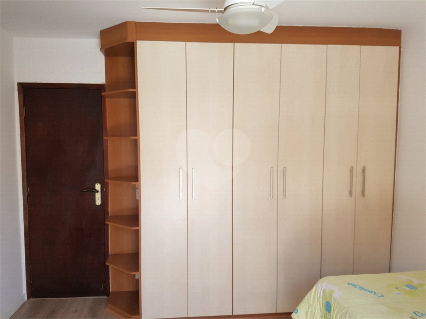 Sobrado à venda com 3 quartos, sendo 1 suíte, em Jardim Caravelas, São Paulo, SP