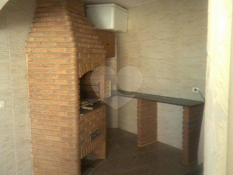 Sobrado à venda com 6 quartos, sendo 4 suítes, em Parque Edu Chaves, São Paulo, SP