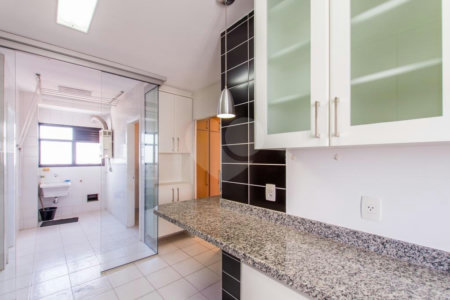 Apartamento à venda com 3 quartos, sendo 2 suítes, em Cidade Monções, São Paulo, SP