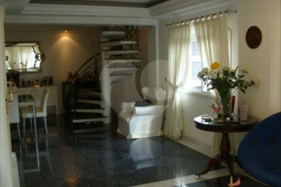 Cobertura à venda com 4 quartos, sendo 3 suítes, em Santana, São Paulo, SP