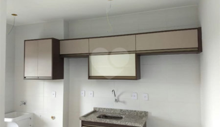Apartamento à venda com 2 quartos em Jardim Macarengo, São Carlos, SP