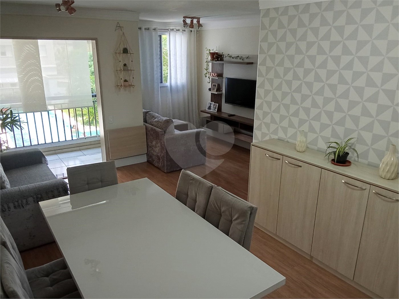 Apartamento à venda com 3 quartos, sendo 1 suíte, em Jardim Caboré, São Paulo, SP
