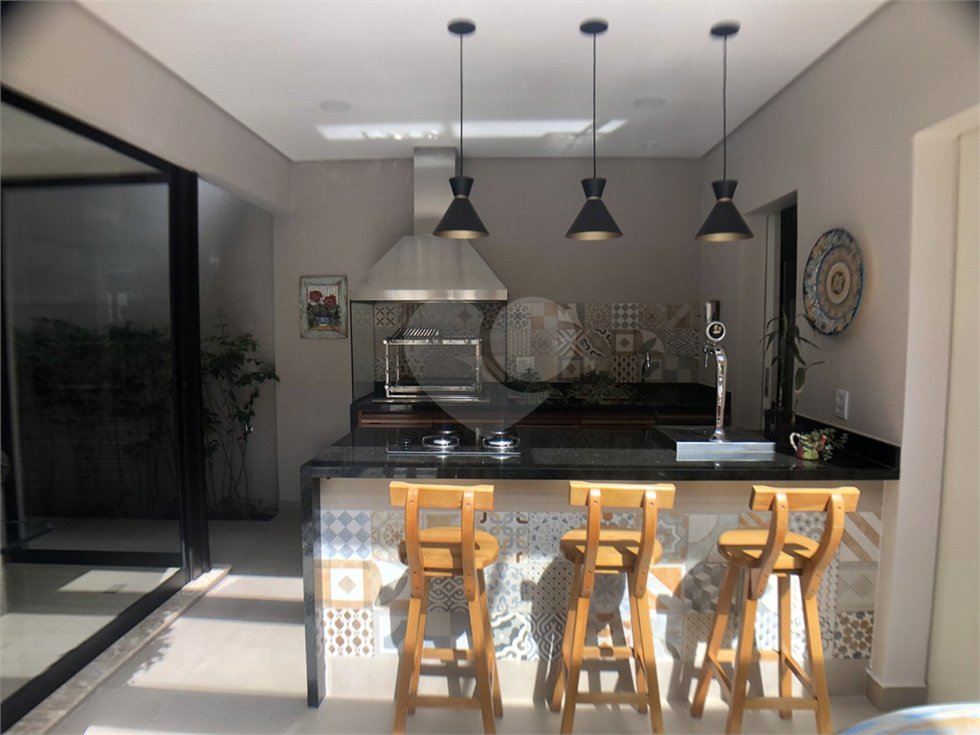 Casa à venda com 4 suítes no condomínio Residencial Floresta, São Paulo - SP