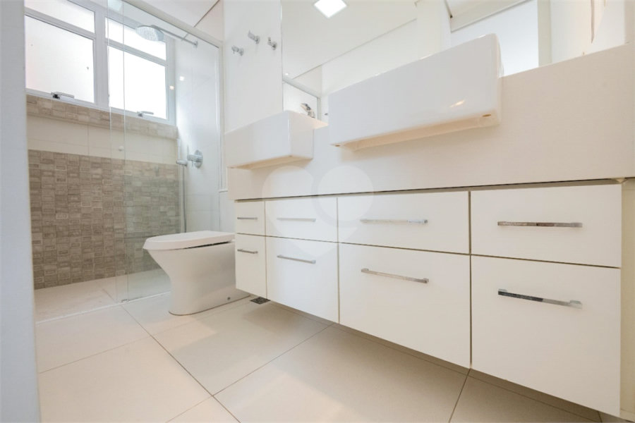 Apartamento à venda com 3 quartos, sendo 1 suíte, em Paraíso, São Paulo, SP
