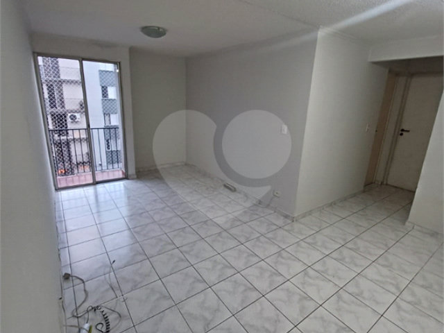 Apartamento à venda com 2 quartos em Jardim Santa Mônica, São Paulo, SP