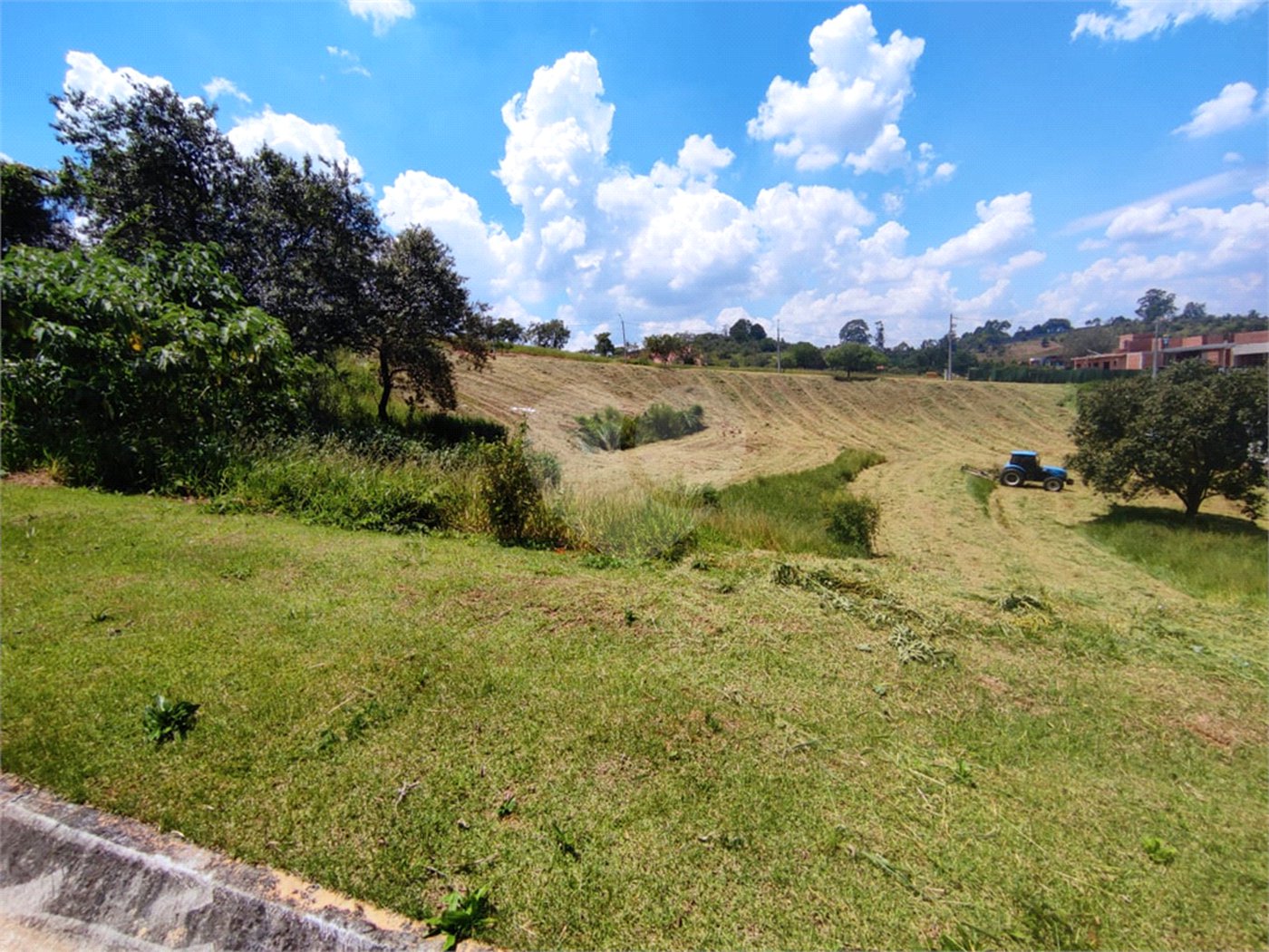 Terreno à venda no condomínio Terra Caxambu, Jundiaí - SP
