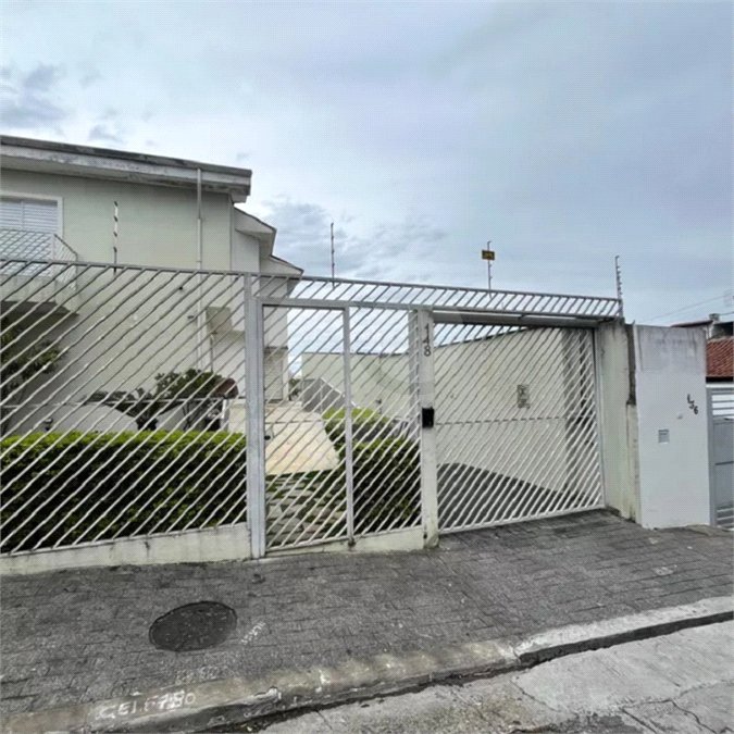 Casa à venda com 3 quartos, sendo 1 suíte, em Vila Aurora (zona Norte), São Paulo, SP