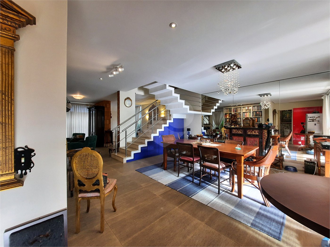 Casa à venda com 4 suítes no condomínio Las Cumbres, São Paulo - SP