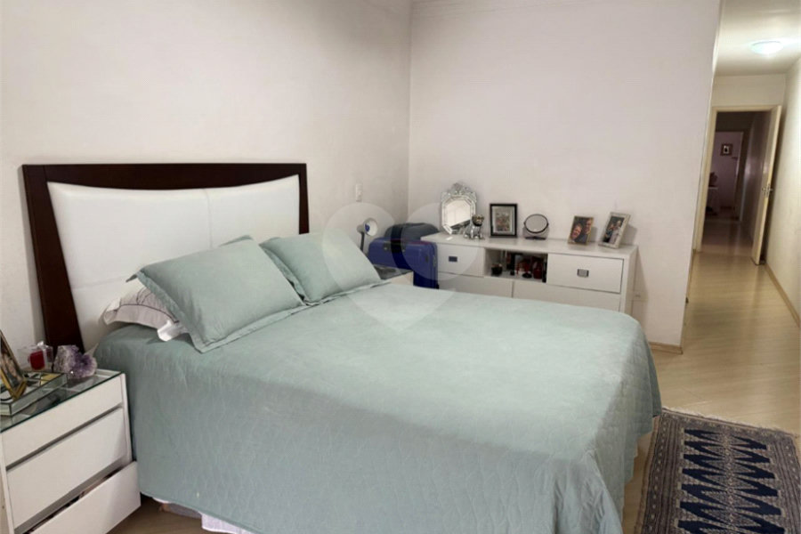 Sobrado à venda com 3 quartos, sendo 1 suíte, em Tremembé, São Paulo, SP