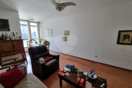 Apartamento à venda com 2 quartos, sendo 1 suíte, em Vila Mariana, São Paulo, SP