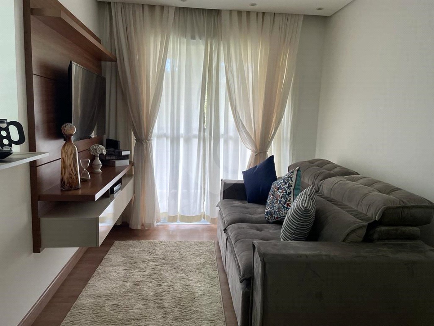 Apartamento à venda com 2 quartos, sendo 1 suíte, em Campo Grande, São Paulo, SP