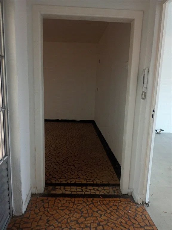 Sobrado à venda com 3 quartos em Vila Romana, São Paulo, SP
