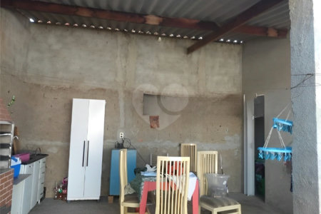 Casa à venda com 2 quartos em Loteamento Gramado I, Itapetininga, SP