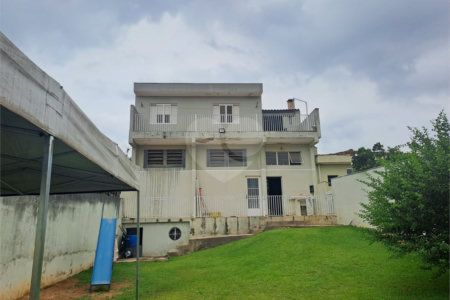 Casa à venda com 3 quartos, sendo 1 suíte,  em Éden, Sorocaba, SP