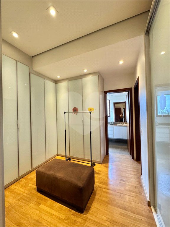 Apartamento à venda com 4 suítes em Vila Suzana, São Paulo, SP
