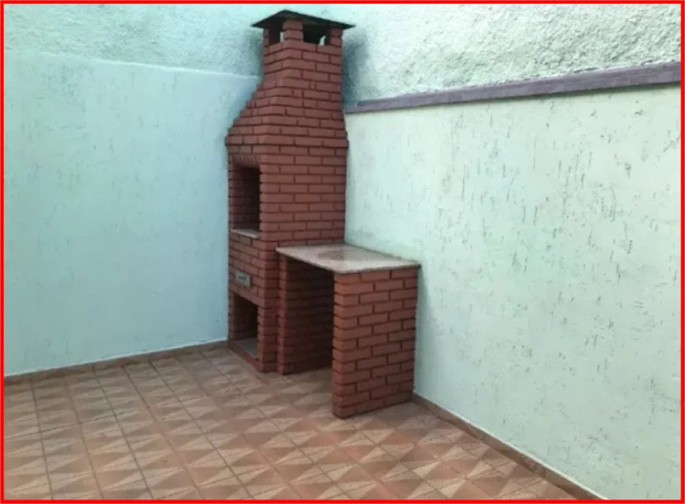 Sobrado à venda com 3 quartos, sendo 1 suíte, em Ferreira, São Paulo, SP