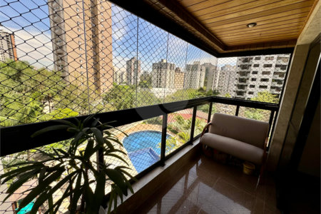 Apartamento à venda com 4 suítes em Vila Andrade, São Paulo, SP