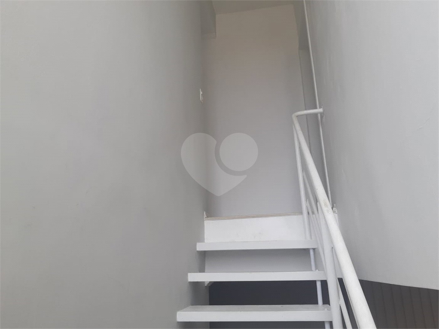 Sobrado à venda com 2 quartos, sendo 1 suíte,  em Vila Amorim, Suzano, SP