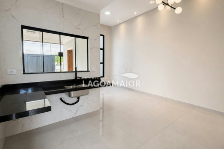 Casa à venda com 3 quartos, sendo 1 suíte, em Bela Vista da Lagoa, Três Lagoas, MS