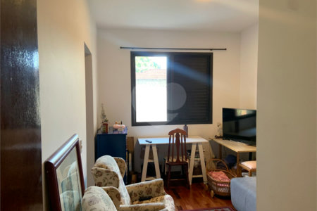 Apartamento à venda com 4 quartos, sendo 3 suítes,  em Pinheiros, São Paulo, SP