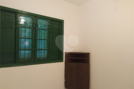 Casa Térrea à venda com 3 quartos em Parque Vitória, São Paulo, SP