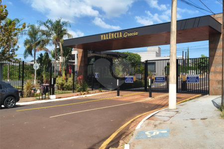 Casa à venda com 3 suítes no condomínio Valencia Gracia, Ribeirão Preto - SP