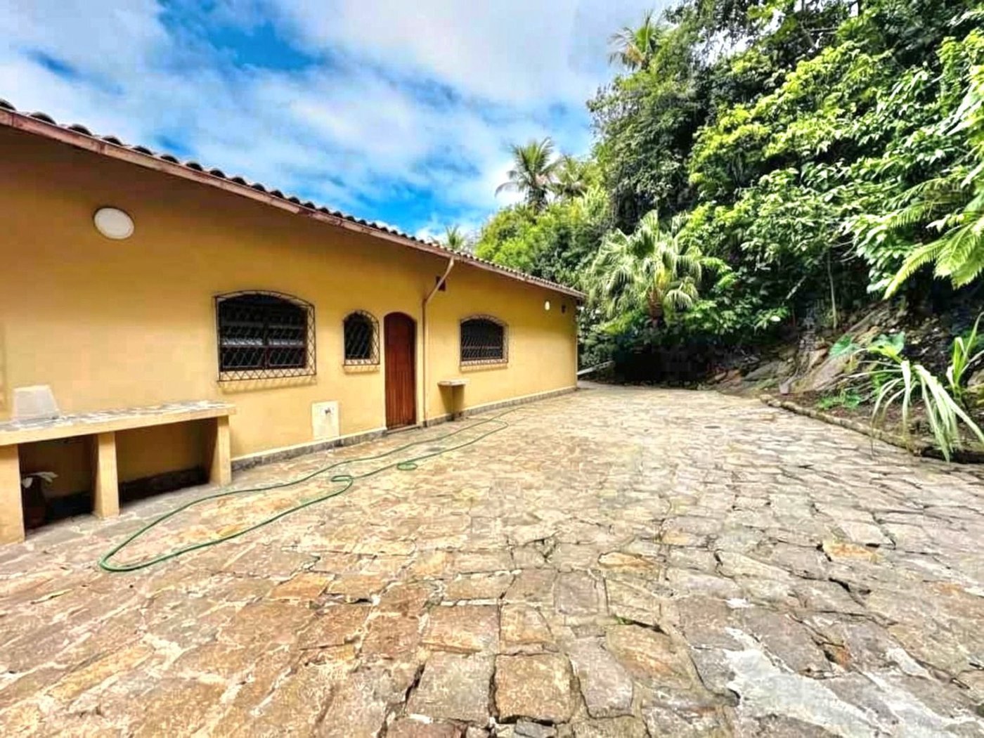 Casa para alugar, 551 m² por R$ 15.000,02/mês - Morro Santa Terezinha - Santos/SP